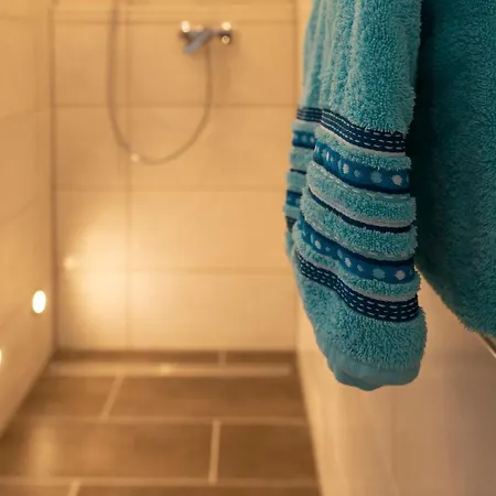 Schoene In Apartament *